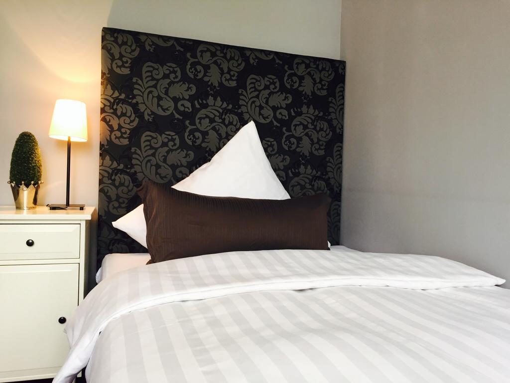 Hotel Heddernheimer Hof Frankfurt am Main Eksteriør billede