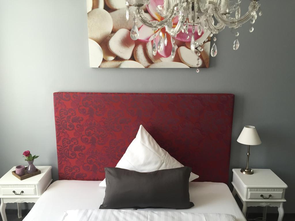Hotel Heddernheimer Hof Frankfurt am Main Eksteriør billede